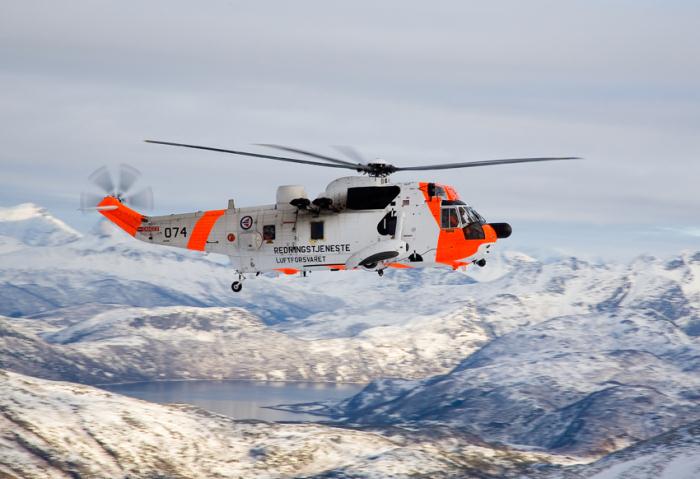Luftforsvaret opererar räddningshelikoptrar från fem baser i Norge, Banak, Bodø, Ørland, Sola, Rygge. Sedan september 2009 har man även ett detachement på Florø. Foto: Gunnar Åkerberg.