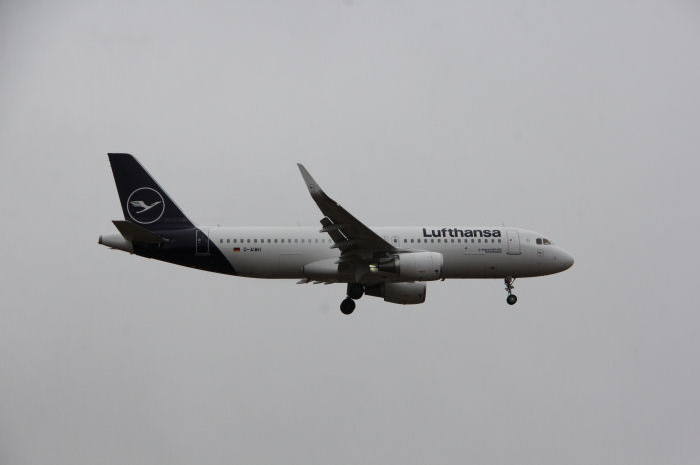 Lufthansa Airbus A320-200 i den nya målningen. Foto: Hans Groby.