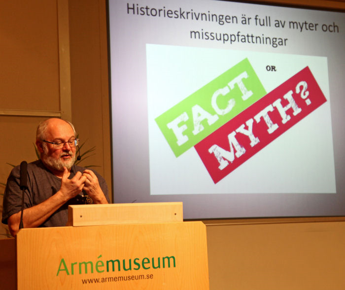 Vad är sanning och vad är myt när det gäller Slaget om England? Christer Bergström slog hål på några av de mest seglivade myterna. Foto: Gunnar Åkerberg.