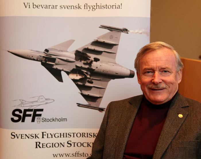 Stig Holmström f.d. Provflygare på Saab. Foto: Gunnar Åkerberg